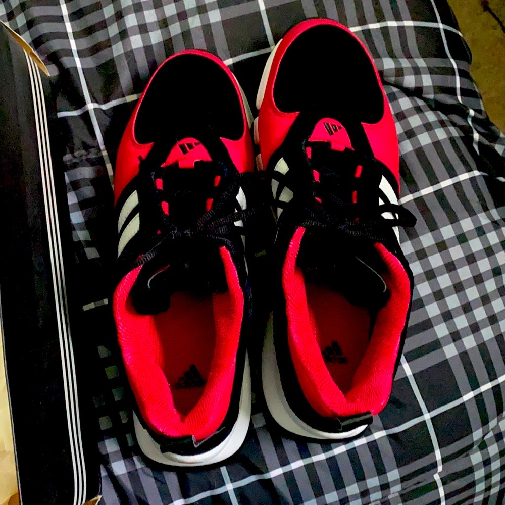 Adidas tennis shoes
